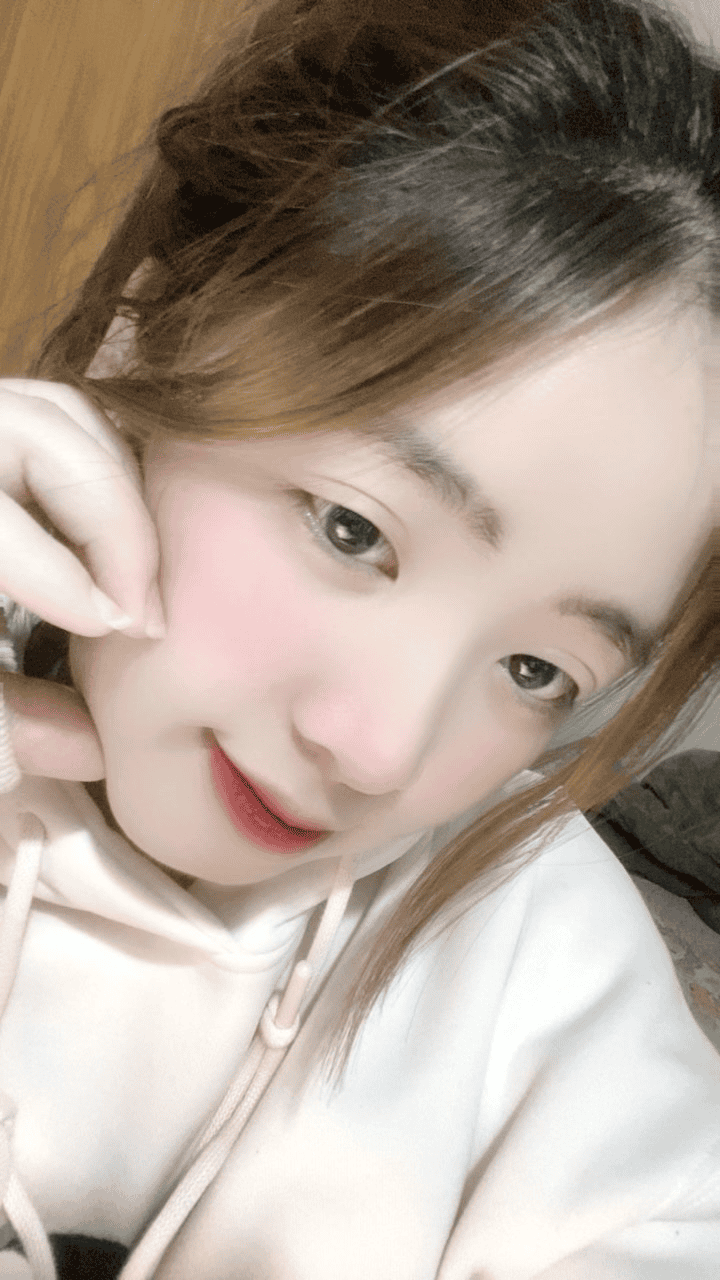 image imitate makeup 20250225160248067 271025 015547